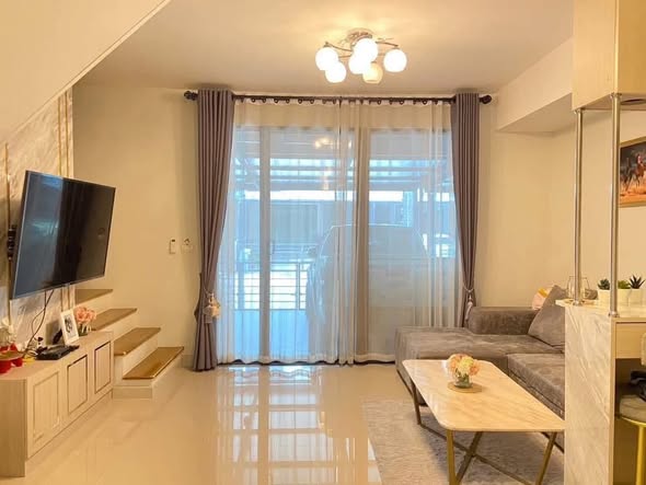 living room and bedroom of Pleno Rama 9-Krungthep Kreetha
