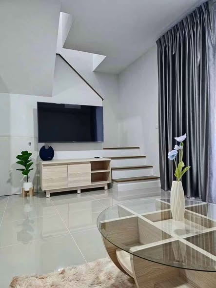 living room and bedroom of Pleno Sukhumvit-Bangna 2