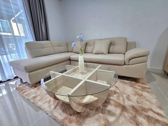 living room and room interior of Pleno Sukhumvit-Bangna 2