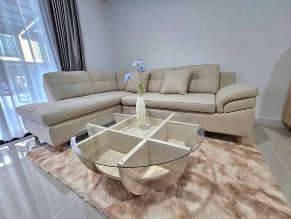 living room and room interior of Pleno Sukhumvit-Bangna 2
