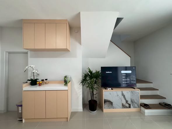 living room and room interior of Pleno Sukhumvit-Bangna 2