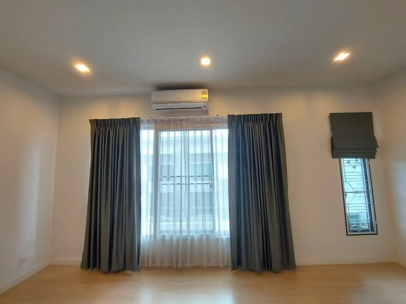 bedroom of Plex Bangna