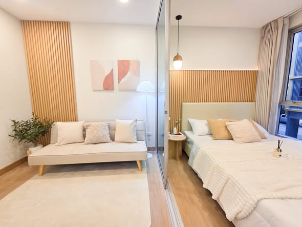 bedroom of PLUM CONDO ราม 60 อินเตอร์เชนจ์