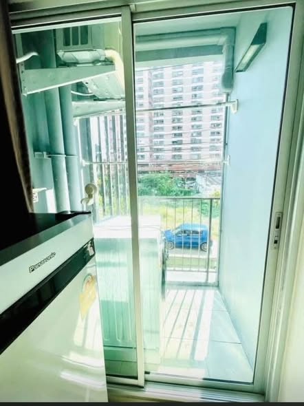 room interior of PLUM CONDO ราม 60 อินเตอร์เชนจ์