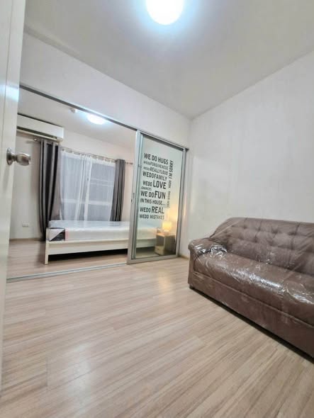 bedroom and living room of Plum Condo Bang Yai Station.