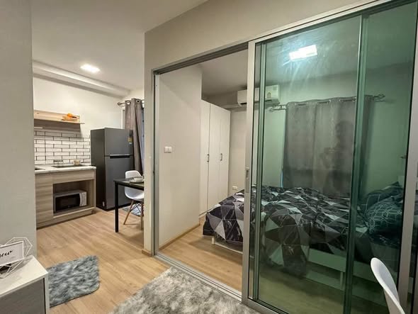 bedroom and room interior of Plum Condo Mix Chaengwattana (เฟส4 อาคาร C)