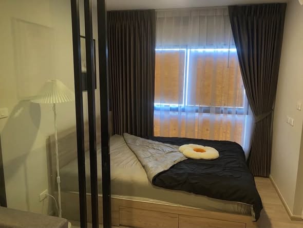 bedroom and room interior of Plum Condo Sukhumvit 97.1