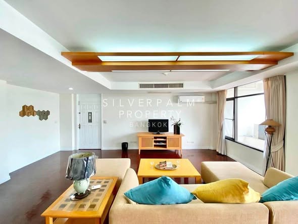 living room of Plus Apartment (พลัส อพาร์ทเม้นท์)