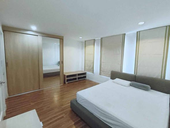 bedroom and room interior of Plus City Park Rama 9 – Hua Mark