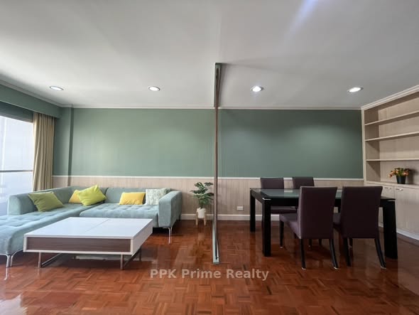 bedroom and living room of Prasanmitr Condo