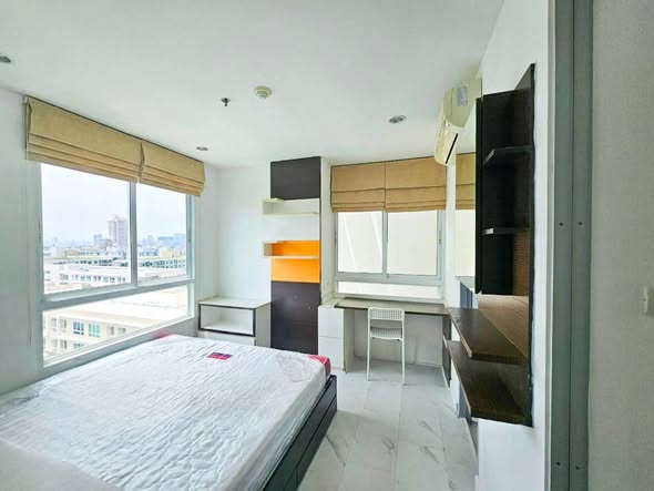 bedroom of Premsiri Botique Park Condominium