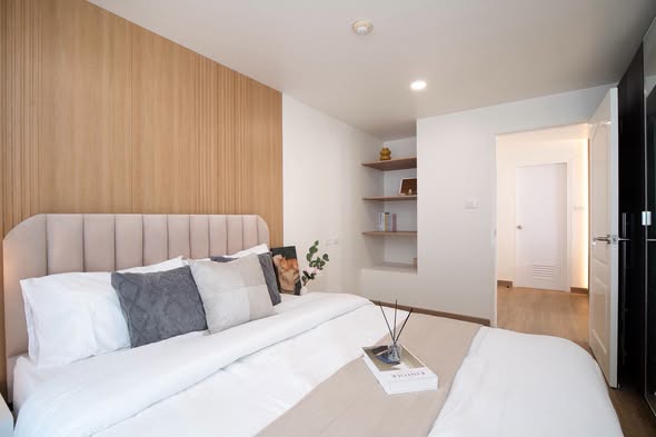bedroom of Premsiri Botique Park Condominium