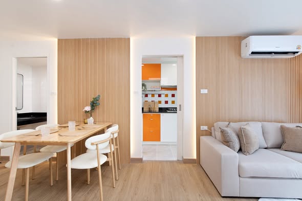 living room and room interior of Premsiri Botique Park Condominium