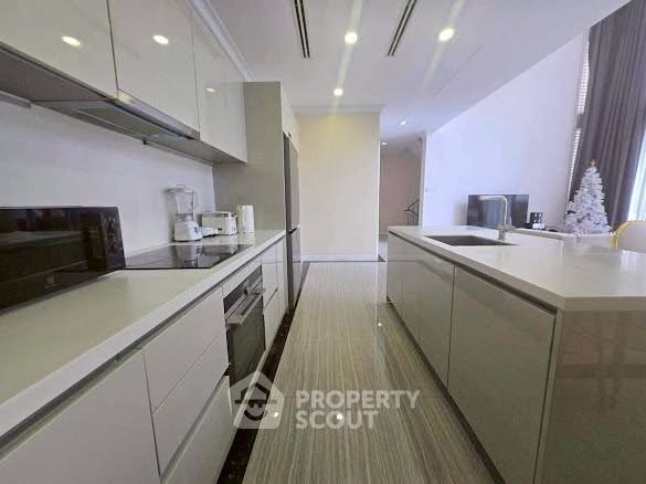 Private Sukhumvit (49/4)TownHouse