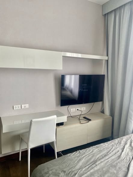 bedroom of Q Asoke