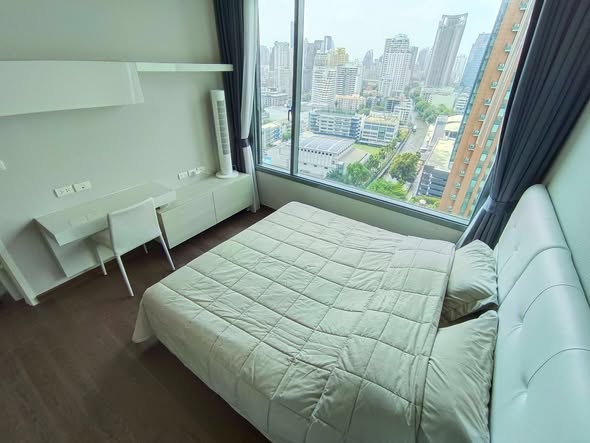 bedroom of Q Asoke