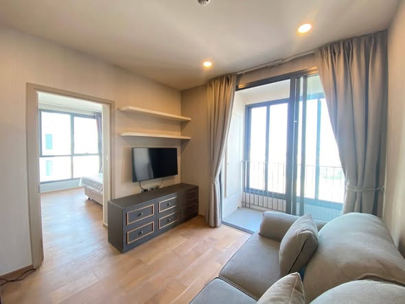 living room and bedroom and room interior of Q Chid Lom – Phetchaburi