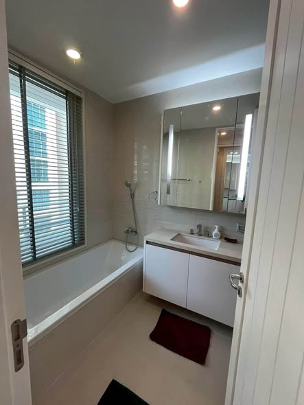 bathroom of Q Lang Suan