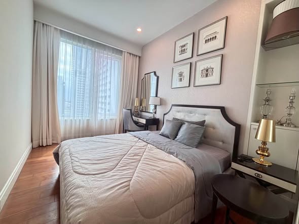 bedroom of Q Lang Suan