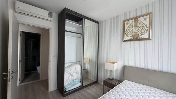 bedroom of Quinn Ratchada 17