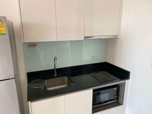 kitchen of Quinn Ratchada 17