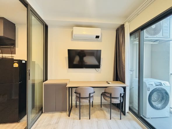 bedroom and room interior of QUINTARA MHy’GEN RATCHADA – HUAI KHWANG (ควินทารา มาย’เจน รัชดา-ห้วยขวาง)