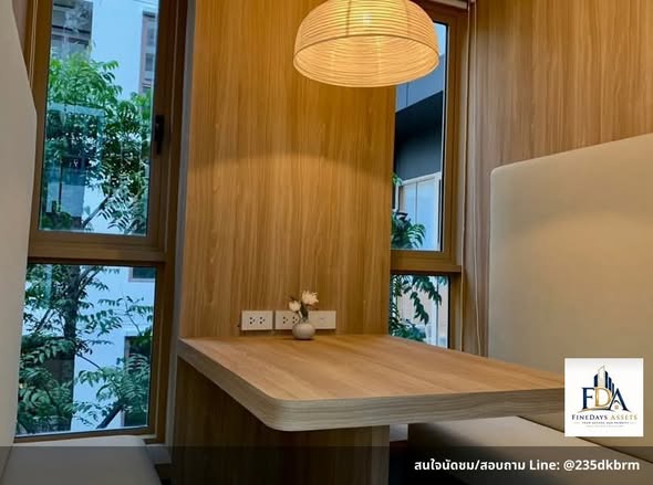 room interior and bathroom of QUINTARA MHy’ZEN PHROM PHONG (ควินทารา มาย’เซน พร้อมพงษ์)