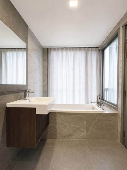 bathroom of Quintara Phume Sukhumvit 39