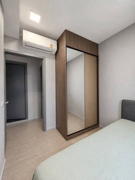 bedroom and room interior of Quintara Phume Sukhumvit 39