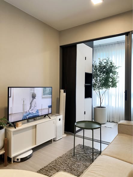 living room and bedroom of Quintara Phume Sukhumvit 39