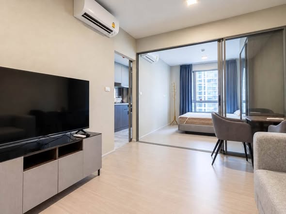 living room and bedroom and room interior of Quintara Phume Sukhumvit 39