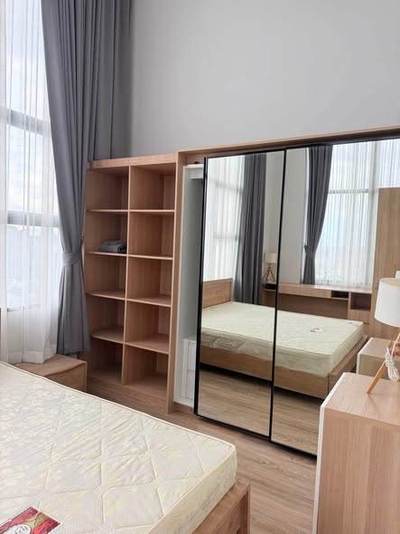 bedroom of Ramada Plaza by Wyndham Bangkok Sukhumvit 48
