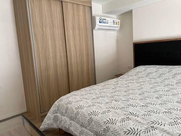 bedroom of RAMADA RESIDENCE SUKHUMVIT 87