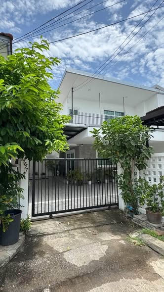 Ramkhamhaeng 112 Alley