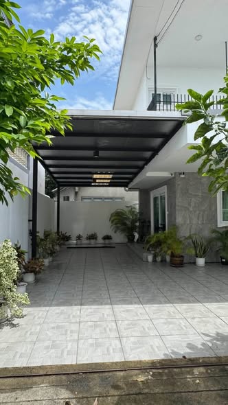 Ramkhamhaeng 112 Alley