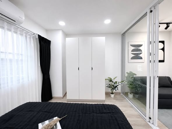 bedroom and room interior of Ratchada Prestige Ladprao 48