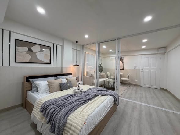 bedroom and room interior of Ratchada Resort Condo