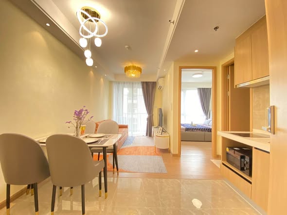 Regal Sathon-Naradhiwas