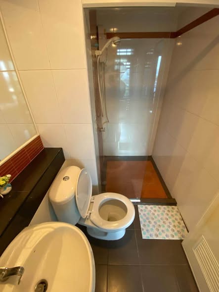 bathroom of Regent Home 6/1 Prachachuen