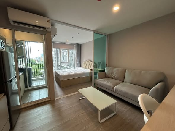 bedroom and living room and room interior of Regent Home Bangna (รีเจ้นท์โฮม บางนา)