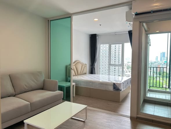 bedroom and room interior of Regent Home Bangna (รีเจ้นท์โฮม บางนา)