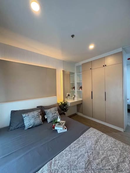 bedroom and room interior of Regent Home Bangna (รีเจ้นท์โฮม บางนา)