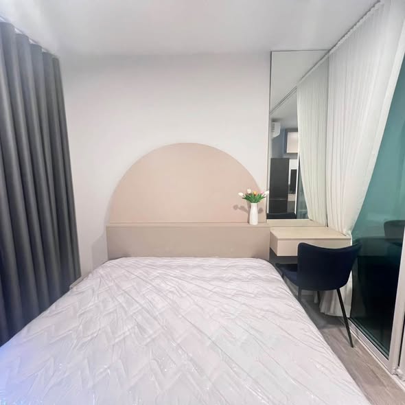 bedroom and room interior of Regent Home Bangna (รีเจ้นท์โฮม บางนา)