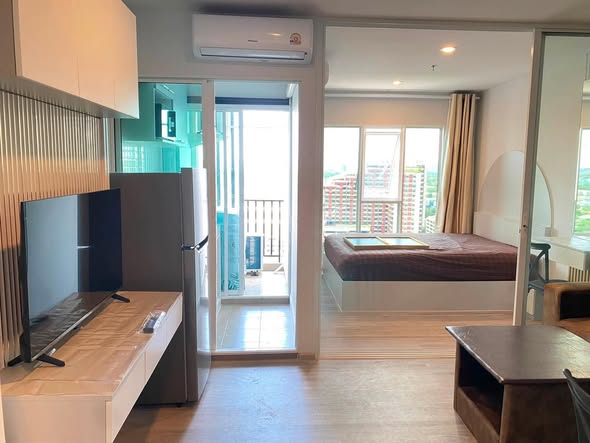 bedroom and room interior of Regent Home Bangna (รีเจ้นท์โฮม บางนา)