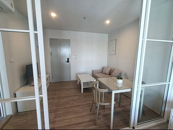living room and room interior of Regent Home Bangna (รีเจ้นท์โฮม บางนา)