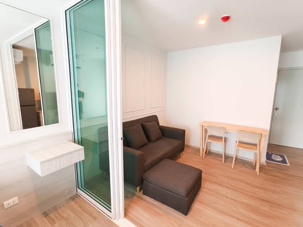 room interior of Regent Home Bangna (รีเจ้นท์โฮม บางนา)