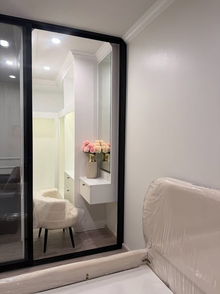 room interior and bathroom of Regent Home Bangna (รีเจ้นท์โฮม บางนา)