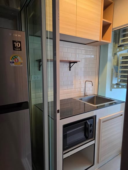 room interior and kitchen of Regent Home Bangna (รีเจ้นท์โฮม บางนา)