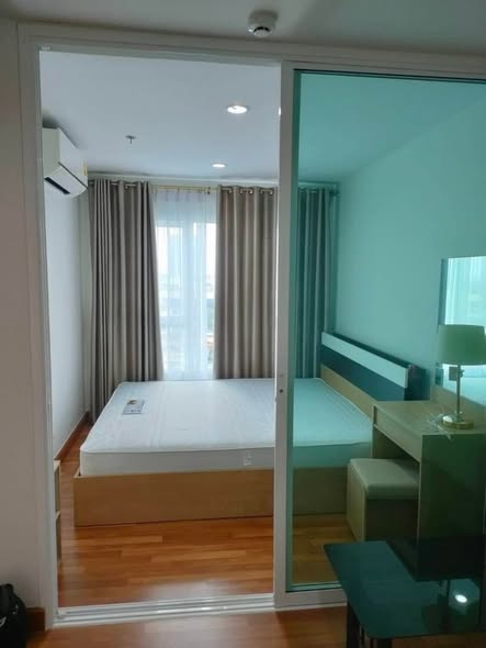 bedroom and room interior of Regent Home Bangson 27
