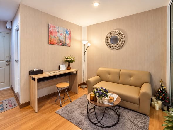 living room and bathroom of Regent Home Bangson 27
